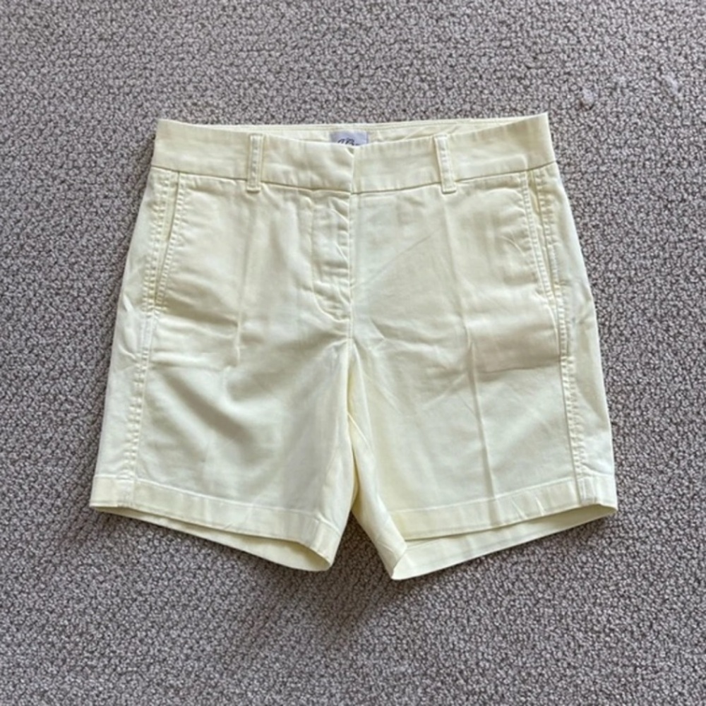 NEW J. Crew 6” Chino Shorts Yellow Size 2 Thick Fabric Bottoms Boating NWOT